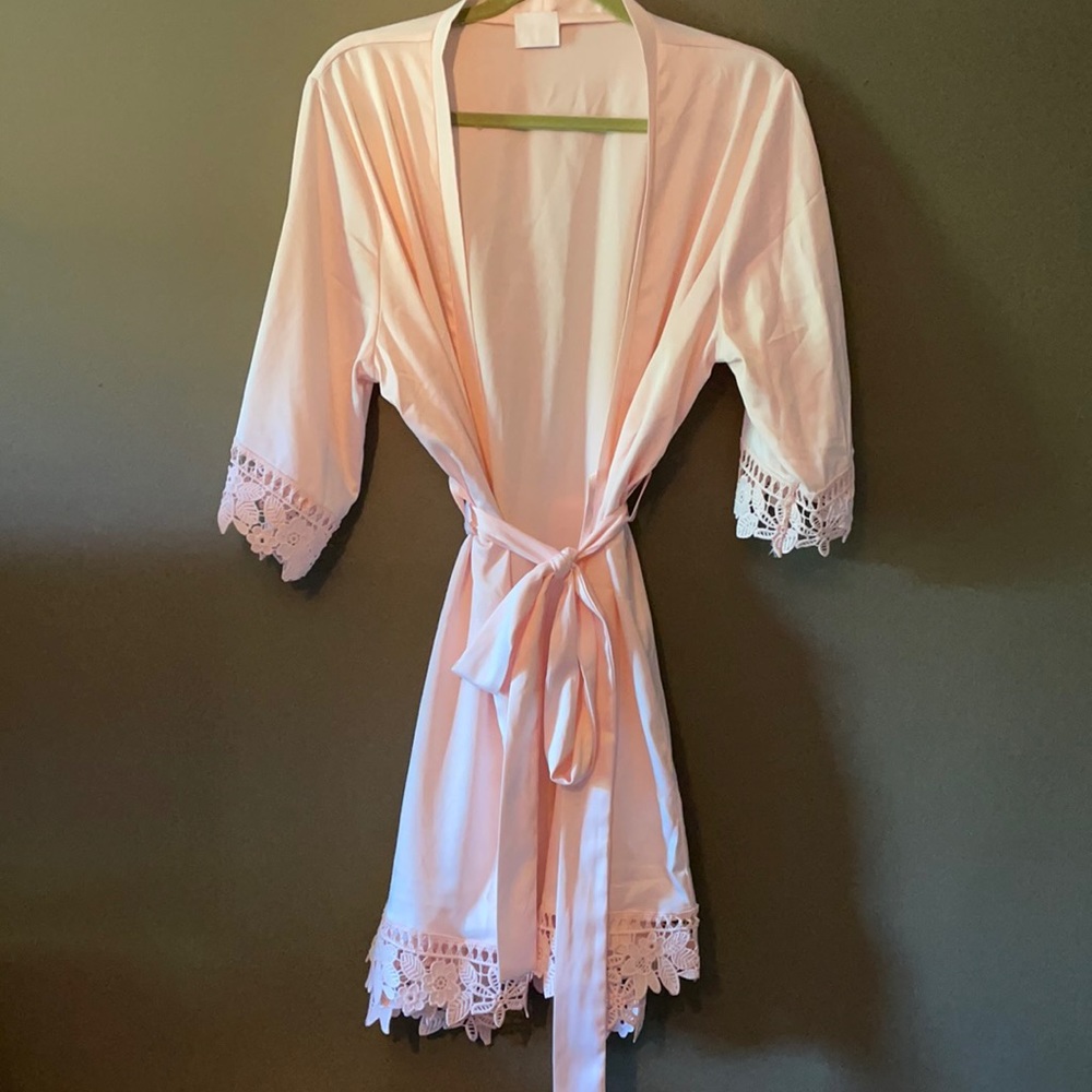 Le Rose Soft Pink Bridal Robe